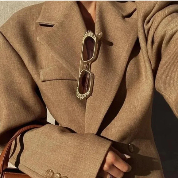 Aperçu x Oumayma | Handmade Limited Edition Removable Palm Clip-  NWOT - Picture 3 of 16